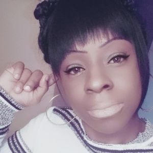 Meet your Posher, Aomione